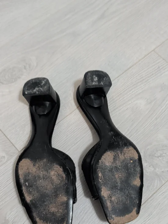 Gucci Slide Heels - Picture 4 of 4